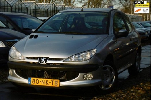 Peugeot 206 - 1.4 XR Challenge BJ2003 156DKM/NAP/1JR APK - 1