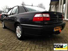 Opel Omega - 2.2i-16V Elegance Airco ElekPack Xenon