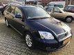 Toyota Avensis Wagon - 2.2 D-4D Linea Luna - 1 - Thumbnail