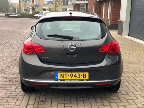 Opel Astra - 1.6 Selection Cruise-control/Airco/parkeersensoren/Bluetooth/5drs/elek.ramen - 1