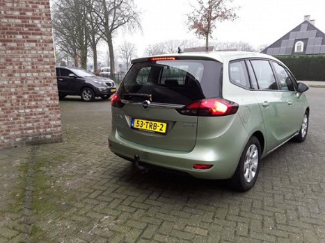 Opel Zafira Tourer - 1.4 Business Edition Navigatie, Airco, Trekhaak - 1