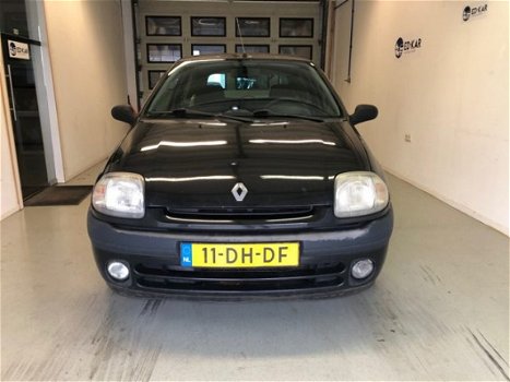 Renault Clio - 1.4 RN MAX AIRCO KOPPLING HOOG - 1