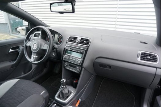 Volkswagen Polo - 1.2TSI/105PK R-Line Edition · Cruise control · R-Line · Parkeersensoren - 1