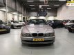 BMW 5-serie - 520i NAP|APK|LEER|AUTOM|RIJDT&SCHAKELTGOED|MEENEEMRPIJS - 1 - Thumbnail