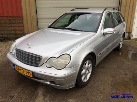 Mercedes-Benz C-klasse Combi - C200 CDI Classic Automaat - 1