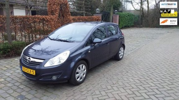 Opel Corsa - 1.4-16V Enjoy airco, cruise, 5 drs en maar 61.000 km NAP - 1