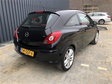 Opel Corsa - 1.4 Enjoy 17'' Lm-velgen, Cruisecontrol, Prijs Rijklaar - 1
