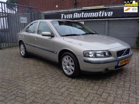 Volvo S60 - 2.4 Sports Edition - 1