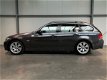 BMW 3-serie Touring - 325i Business Line Navi Leder Trekhaak - 1 - Thumbnail