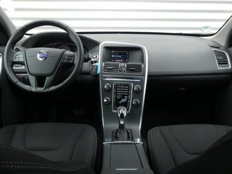 Volvo XC60 - 2.0 D3 FWB Automaat, Cruise, Aut Airco, Startknop - 1