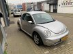 Volkswagen New Beetle - 1.6 Met Onderhoudshistorie, Airco, NAP en een nieuwe APK - 1 - Thumbnail