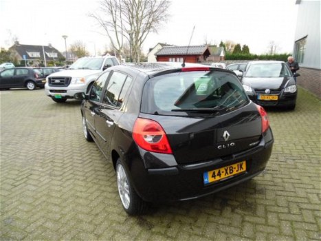 Renault Clio - 1.2-16V Rip Curl - 1