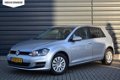 Volkswagen Golf - 1.2 TSI Trendline | Groot Navi | Airco | Golf 7 - 1 - Thumbnail