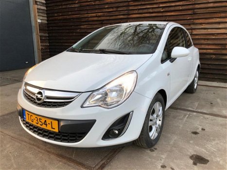 Opel Corsa - 1