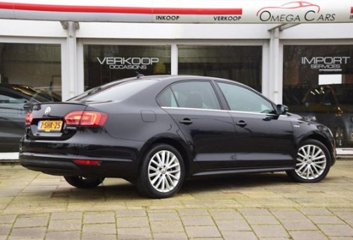 Volkswagen Jetta - 1.4 TSI Hybrid Highline /2e eigenaar/nette auto/climate/nap/hybrid/automaat - 1