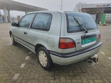 Nissan Sunny - 1.4 L Apk, april 2020 - 1