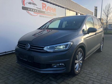 Volkswagen Touran - 2.0 TDI 150pk Highline - 1