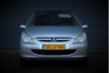 Peugeot 307 SW - 2.0 16V Pack CLIMA l CRUISE l NIEUWE APK l 7 PERSOONS l PANORAMA DAK l - 1 - Thumbnail