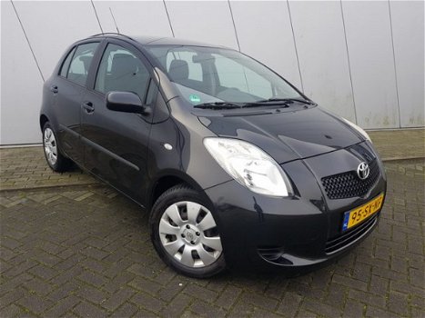 Toyota Yaris - 1.3 VVTi Sol 5-deurs I AIRCO I BETROUWBAAR I - 1