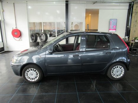 Fiat Punto - 1.2-16V HLX AIRCO 1 JAAR APK - 1