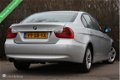 BMW 3-serie - 318 Executive 2005 trekhaak/parkeersensor/cruise - 1 - Thumbnail