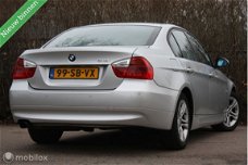 BMW 3-serie - 318 Executive 2005 trekhaak/parkeersensor/cruise