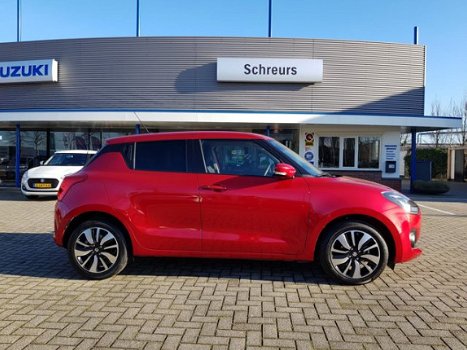 Suzuki Swift - 1.2 Stijl Smart Hybrid | Rijklaar prijs | Z.g.a.n. | Nu met de kop eraf | - 1