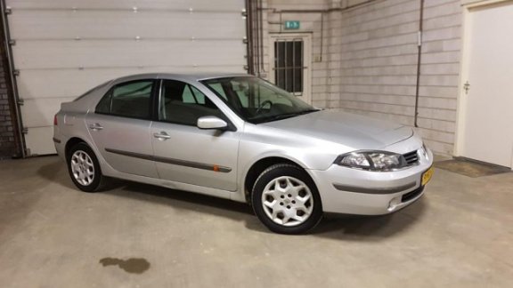 Renault Laguna - 1.6-16V Expression APK 2e eigenaar NAP - 1