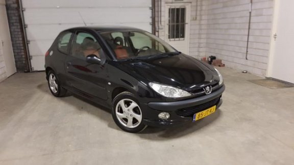 Peugeot 206 - 1.6-16V XS Premium Leren bekleding NAP 2e eigenaar APK - 1