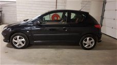 Peugeot 206 - 1.6-16V XS Premium Leren bekleding NAP 2e eigenaar APK