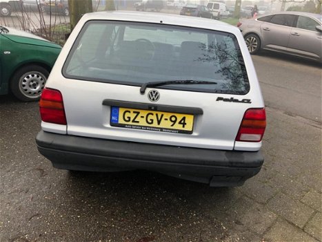 Volkswagen Polo - 1.05 CL H-koneet zeer hoor en voelbaar - 1