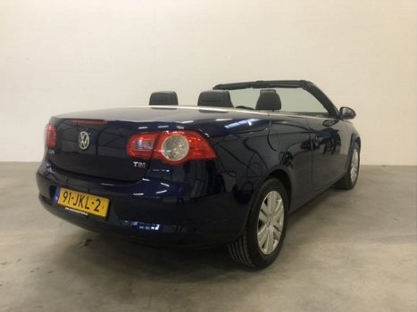 Volkswagen Eos - 1.4 TSI 102DKM/PANODAK/ECC/16INCH/PDC/NWSTAAT - 1