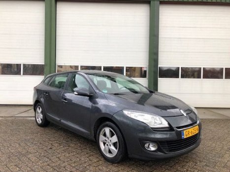 Renault Mégane - Megane 1.5 DCI 110PK EXPRES. PDC, Cruisctr, Navi, Set winterbanden - 1