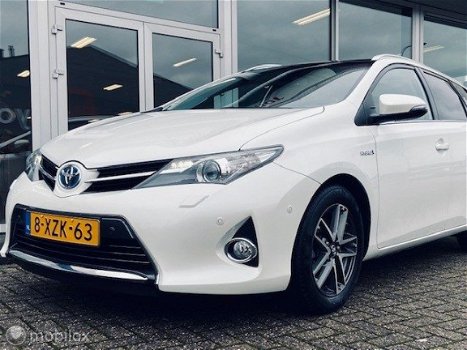 Toyota Auris Touring Sports - 1.8 Hybrid Lease+ - 1