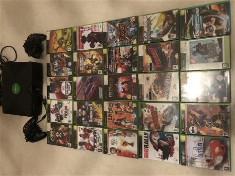 Originele Xbox met 25 games+2 controllers+alle kabels - 1