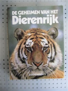 De geheimen vh dierenrijk Zoogdieren 1 - 1