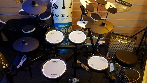 Roland Td1-dmk V-drum met meshheads . - 1