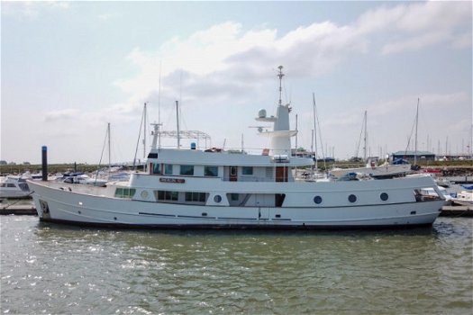 36m Long Range Motor Yacht - 3