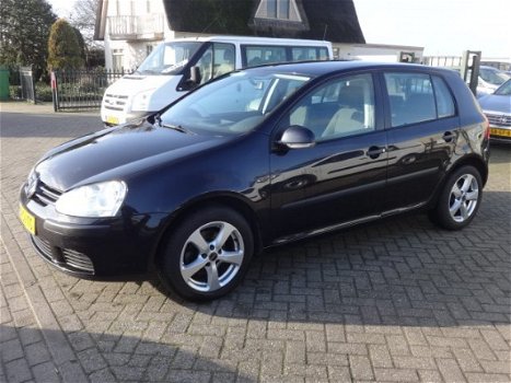 Volkswagen Golf - 1.6 16V FSI Turijn NAP - 1