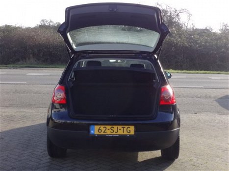 Volkswagen Golf - 1.6 16V FSI Turijn NAP - 1