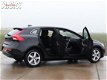 Volvo V40 - 2.0 D2 Momentum Business Navi PDC - 1 - Thumbnail