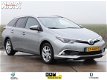 Toyota Auris - 1.8 Hybrid AUTOMAAT Xenon Trekhaak Navi Leer - 1 - Thumbnail