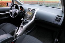 Toyota Auris - 1.6-16V Luna Business Navi/Clima/LMV