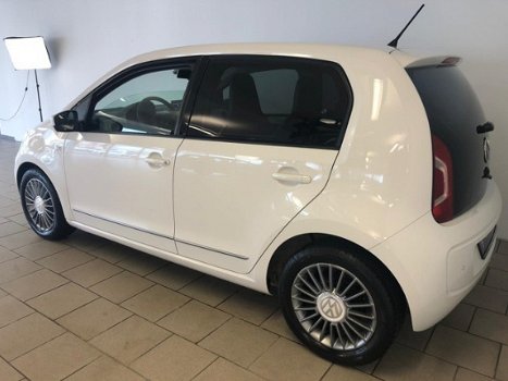 Volkswagen Up! - 1.0 high up BlueMotion AIRCO NAVI BLUETOOTH CARKIT FENDER AUDIO CRUISE ELEK RAMEN V - 1