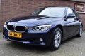 BMW 3-serie - 320i High Executive '13 Xenon Navi Airco - 1 - Thumbnail