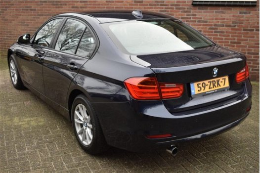 BMW 3-serie - 320i High Executive '13 Xenon Navi Airco - 1