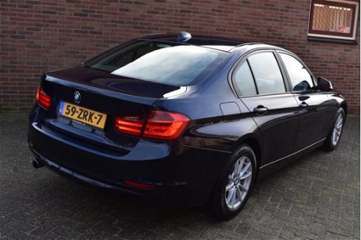 BMW 3-serie - 320i High Executive '13 Xenon Navi Airco - 1