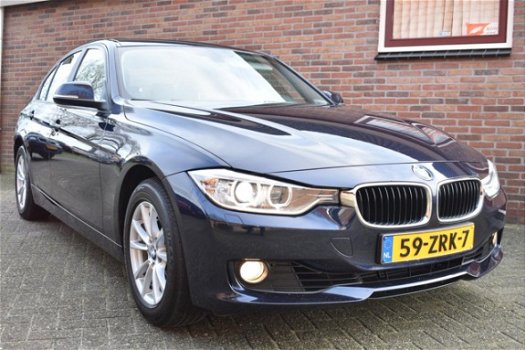 BMW 3-serie - 320i High Executive '13 Xenon Navi Airco - 1