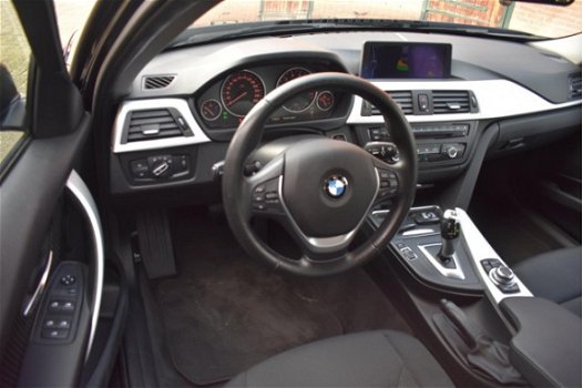 BMW 3-serie - 320i High Executive '13 Xenon Navi Airco - 1