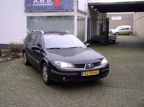 Renault Laguna Grand Tour - 2.0-16V Business goed onderhouden met g3 gasinstallatie - 1